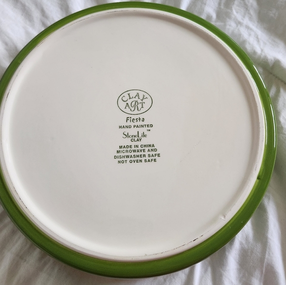 Clay Art "fiesta" hand painted tortilla warmer 9.5 inch - Picture 3 of 4